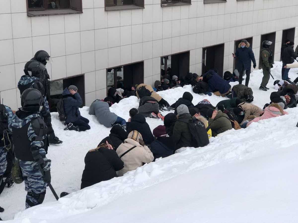 В полиции не хватает около 100 000 сотрудников Самый большой дефицит наблюдается в строевых подразделениях которые занимаются поддержанием общественного