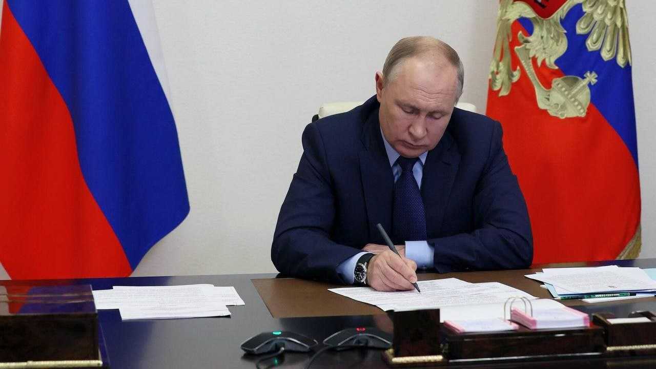 Зарплата министров на сегодняшний день