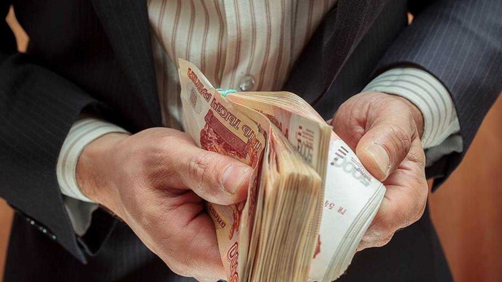 Мировой рейтинг стран с самыми большими зарплатами за час работы